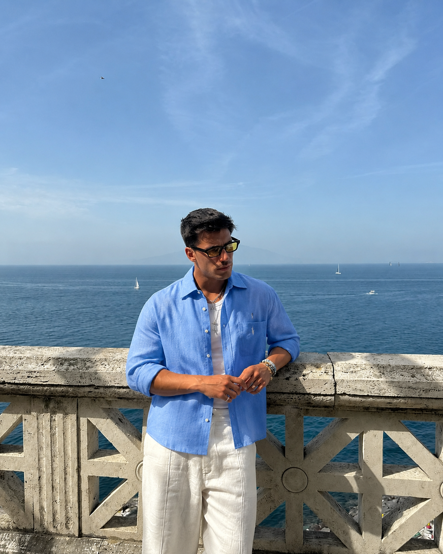 Customer wearing the SOLARO linen shirt